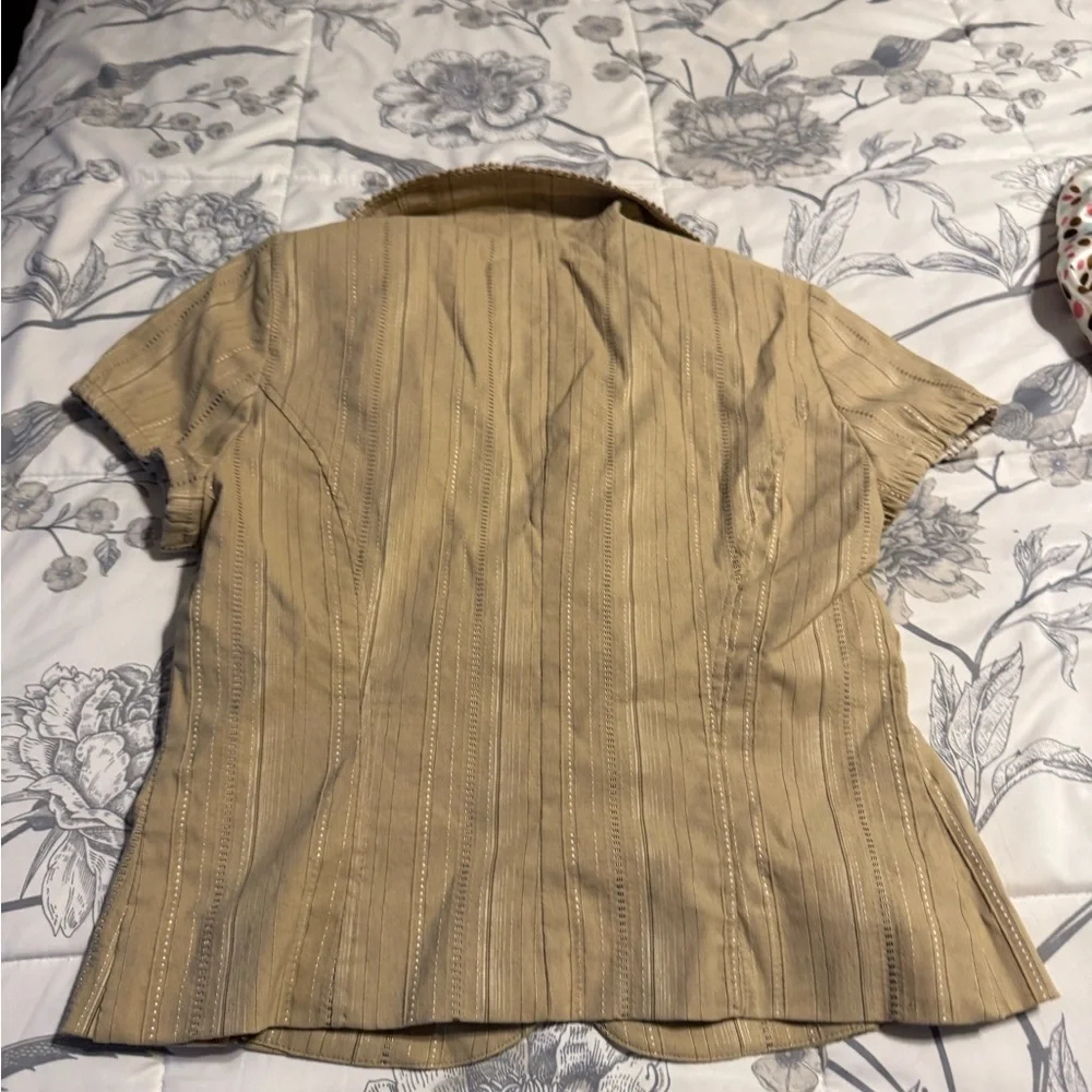 XOXO Tan Striped Capri Pantsuit - Picture 9 of 16